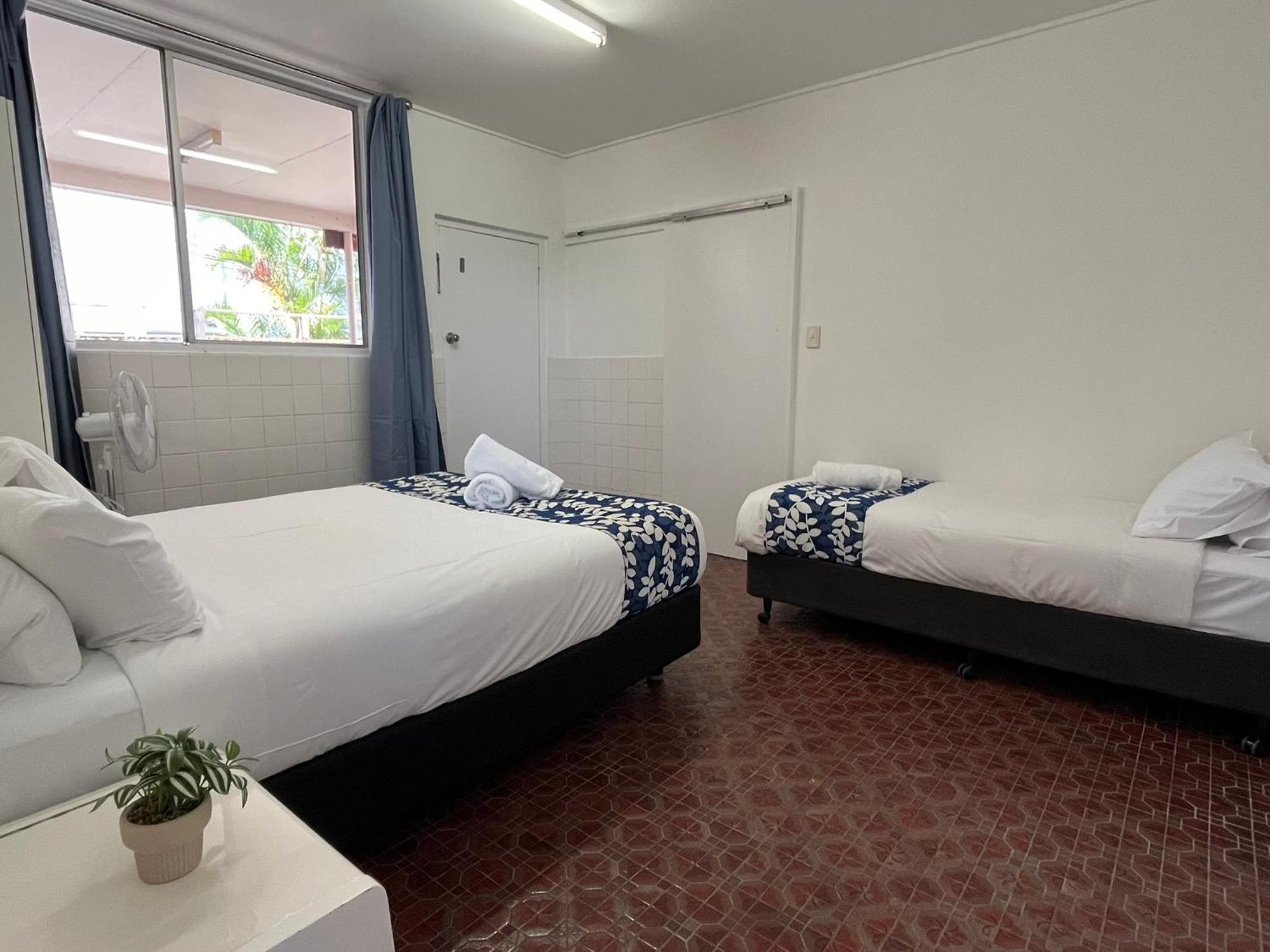 Browns Broadbeach Gold Coast Exterior foto